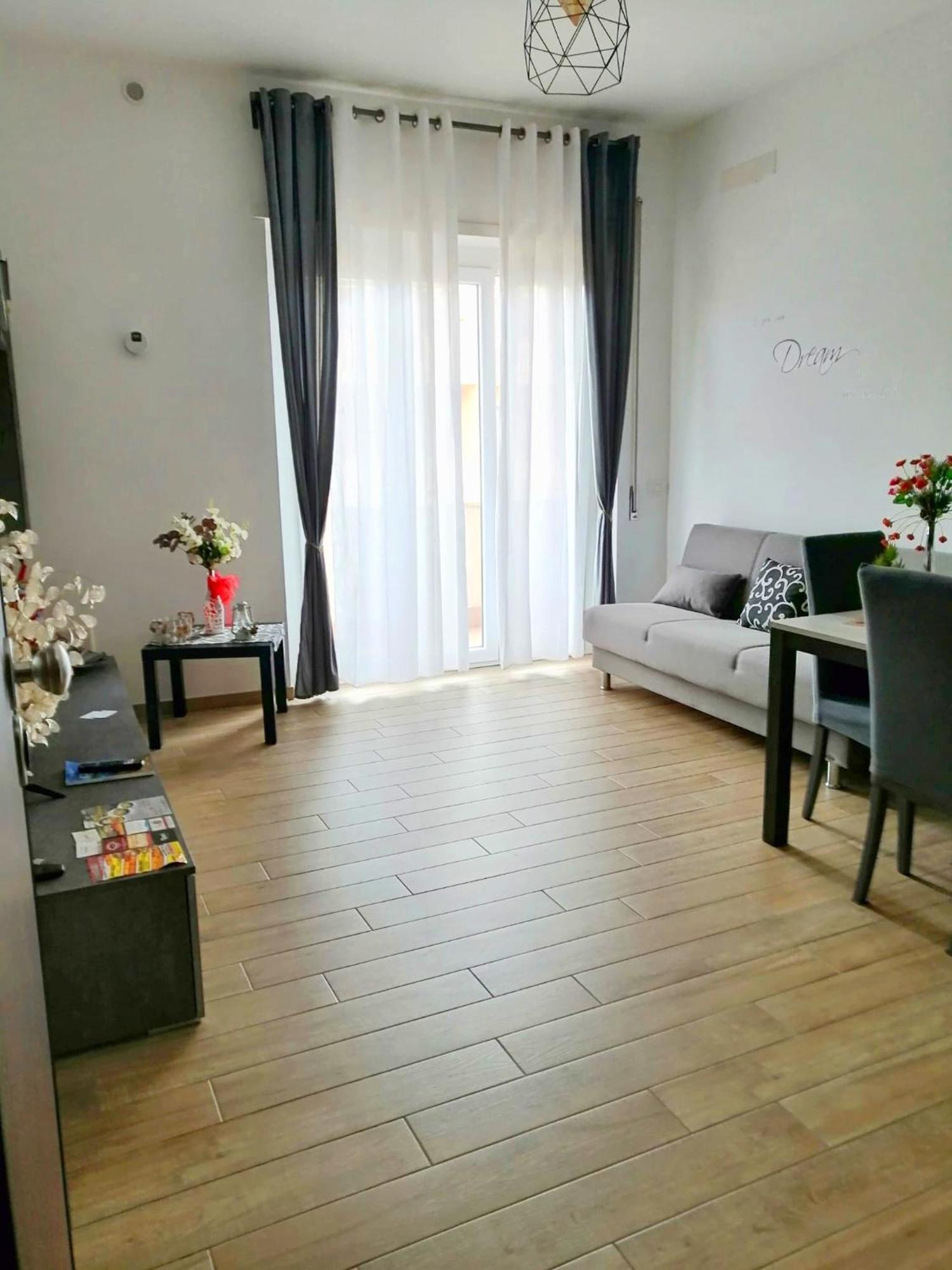 Fabio House Per Uso Turistico * Fiumicino